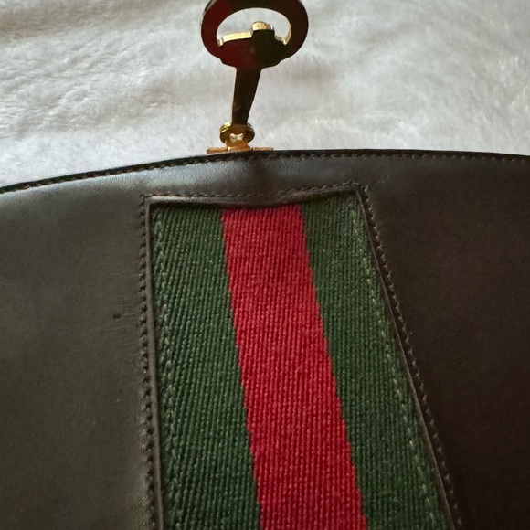 Authentic Gucci Sherry Line Leather Shoulder Bag with COA - Picture 3 of 10